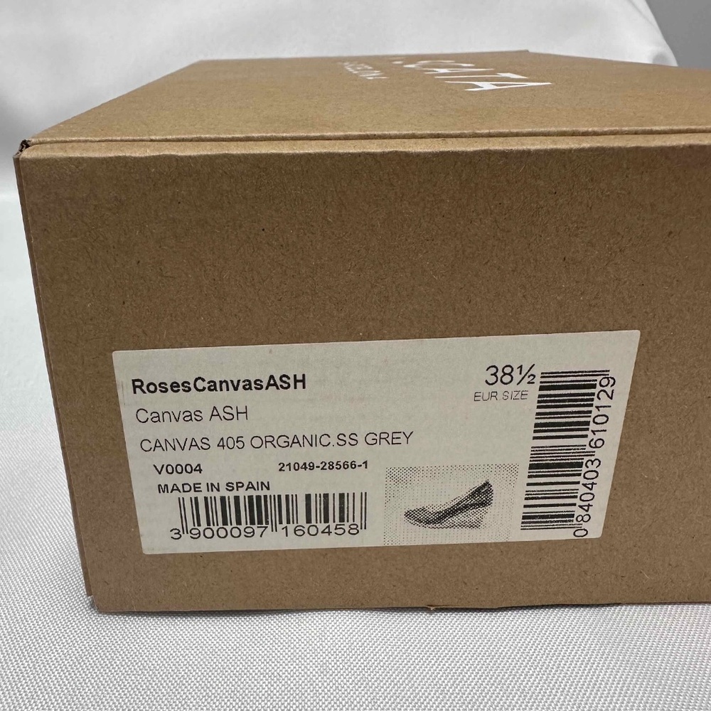 Viscata Roses V-Cut Canvas Espadrilles with box (EUC) - Picture 2 of 8